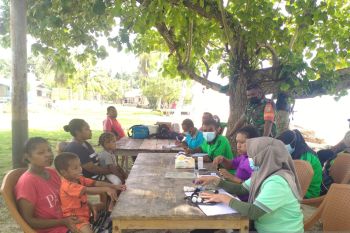 Posramil Biak Timur kawal pelaksanaan pengobatan massal gratis