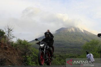 167 kali letusan di puncak Gunung Ili Lewotolok