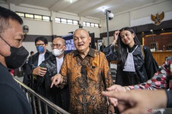 Mantan Gubernur Sumsel Alex Noerdin meninggal dunia di usia 75 tahun
