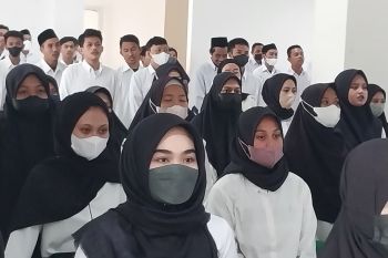 Rektor UIN Palu  minta mahasiswa ajak warga ikut vaksinasi