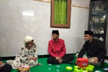 Ketua DPRD Surabaya minta korban kecelakaan bus dapat perawatan medis terbaik