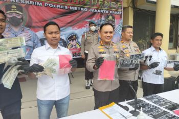 Polisi tangkap komplotan pencuri motor modus korban penganiayaan