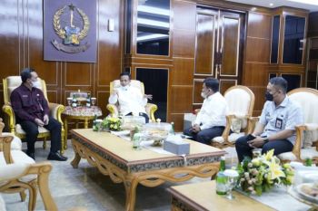 Gubernur dan Dirjen Kemendagri bahas peta batas desa di Sulsel