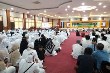 Wali Kota Mataram minta biro perjalanan haji berikan materi manasik