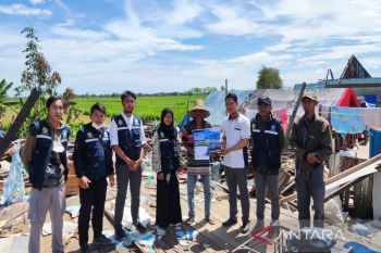 Muda Banua Salurkan Bantuan Korban Angin Puting Beliung