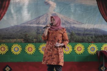Bupati Sleman mengajak masyarakat kelola sampah