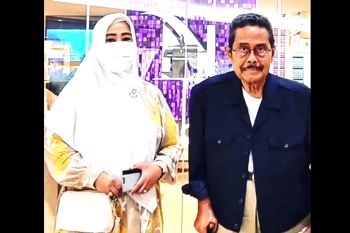 Catatan Ilham Bintang -Mengenang Fahmi Idris, tiada lagi sosok lurus itu