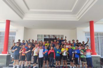 ISSI Singkawang mengirim dua atlet sepeda ke Yogyakarta