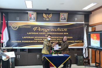 Pemkab Puncak Jaya terima opini WTP tiga kali berturut-turut