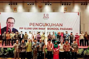 Ketua DPRD Sumbar Supardi puji kekompakan alumni UIN Imam Bonjol