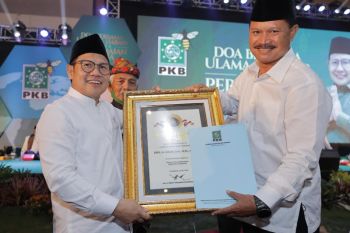 Wali Kota Maidi terima penghargaan Gus Muhaimin Award kategori Tokoh Pembangunan Berbasis Aspirasi