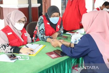 PMI -KOICA gelar pemeriksaan kesehatan gratis di Padang