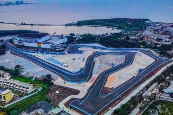 Panitia klarifikasi iklan bir di Formula E