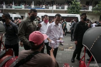 Jokowi minta pelaksanaan vaksinasi COVID penguat digiatkan
