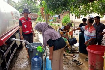 Pemprov Sulbar bangun sarana air bersih di Majene