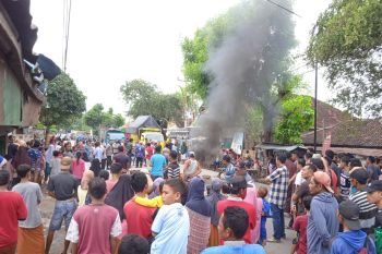 Seorang janda Malaysia di Bima diduga diperkosa, keluarga tak terima blokade jalan