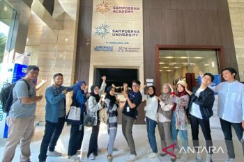 Awal Juni, 11 mahasiswa asal Padang Panjang berangkat ke Amerika