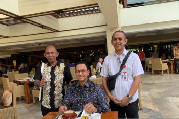 Tenaga ahli Gubernur Sulteng minta Ihsak Basir tidak gunakan istilah Badan Investasi