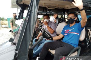 Menparekraf sebut AirAsia buka rute internasional di Belitung