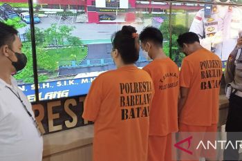 Polisi bekuk bandar judi online di Batam