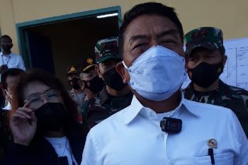 Moeldoko minta Pemkab Biak Numfor beri kemudahan izin usaha pada investor