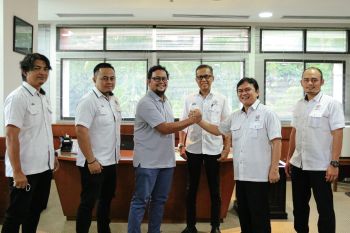 Semen Padang minta Liga2 digelar tandang kandang dan dihadiri penonton