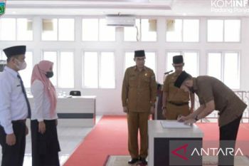 40 pejabat fungsional dilantik Wako Fadly Amran