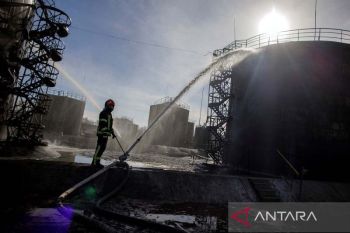 Rusia tingkatkan serangan rudal ke Ukraina saat G7 berunding
