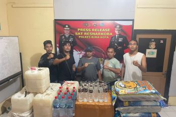 Tim Cobra Alpha gagalkan jual edar arak