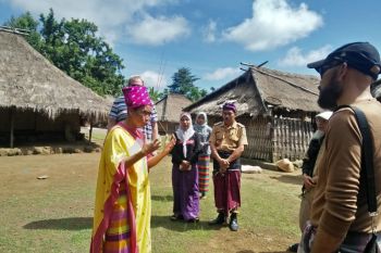 Tim Asesor Unesco kunjungi Desa Senaru untuk revalidasi Geopark Rinjani