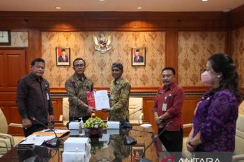 Pemkot Denpasar-Ombudsman Bali teken rencana sinergi pelayanan publik berkualitas