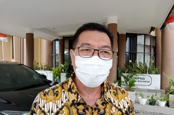 BPBD Mataram mengimbau warga waspada terhadap anomali cuaca