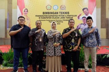 Kementan bekali petani dan penyuluh Cilacap bimtek tabulampot
