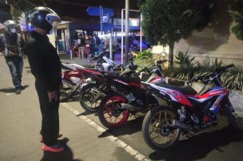 Polisi Bukittinggi tilang 49 kendaraan di malam akhir pekan