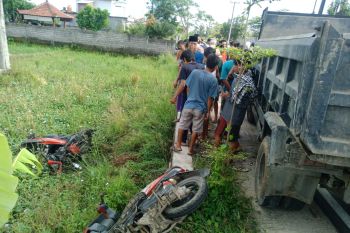 Satu tewas, mobil pick up seruduk sepeda motor di Batukliang Lombok Tengah