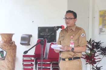 Pemkot: Festival bunga Tomohon dapat mengangkat perekonomian masyarakat