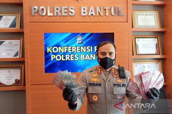 Kapolres mengimbau masyarakat waspadai uang palsu saat transaksi tunai
