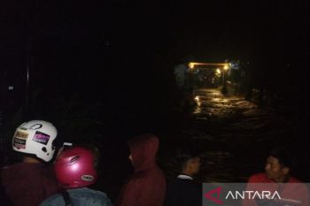 Terendam banjir, 10 rumah warga