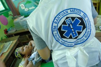 Pemkab Maros mengapresiasi pelaksanaan khitanan massal FK UMI