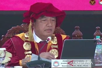 Budi Gunawan sebut disertasi Hasto Kristiyanto sangat membanggakan