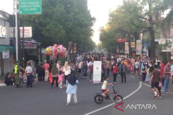 Pemkab Kudus janjikan semua PKL boleh berjualan di "car free day"