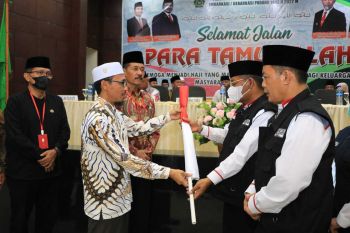 Wakil Ketua DPRD Sumbar ajak jamaah haji saling membantu di tanah suci