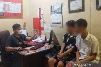 Tukang palak pengunjung Pantai Padang akhirnya dibekuk polisi