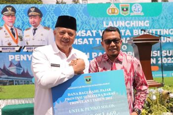 Pemkot Solok terima penyaluran dana bagi hasil dari Pemprov Sumbar