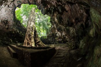 Gunung Kidul akan gelar peragaan busana di Gua Rancang Kencana