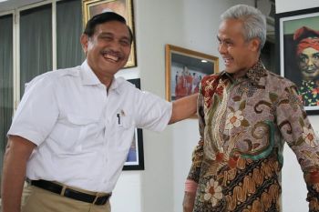 Luhut bertemu Ganjar bahas minyak goreng dan rob di pantura Jateng