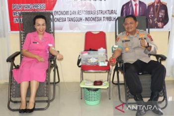 Polres Kupang sumbang 150 kantong darah