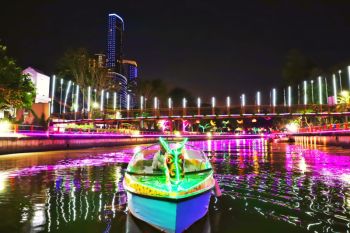 Menikmati pesona Kalimas Surabaya lewat wisata susur sungai