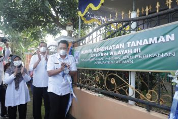 Wabup Sleman meresmikan Klinik Kesehatan Tanaman Seyegan