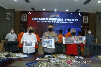 Polda Sumbar ungkap penyalahgunaan BBM bersubsidi di Padang